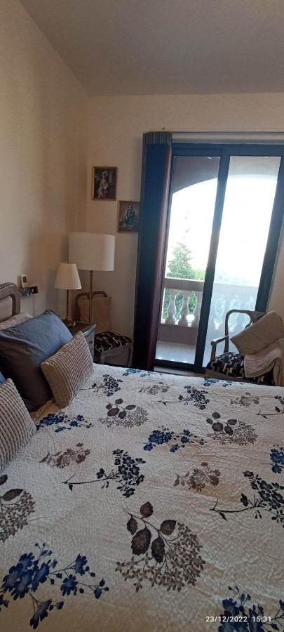 Close To Airport, Double Bedroom, Sofa-Bed, Private Bathroom For Adults And Children Aged 10 And Over Only Gudja Eksteriør billede